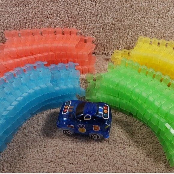 Magic Tracks - Picture 6 of 8